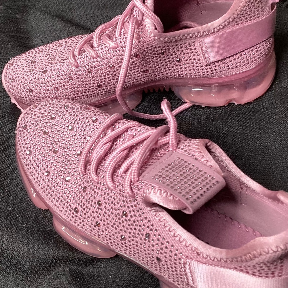 Pink shoes